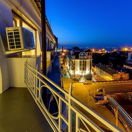 Apartment On Grecheskaya 5 โอเดสซา ภายนอก รูปภาพ