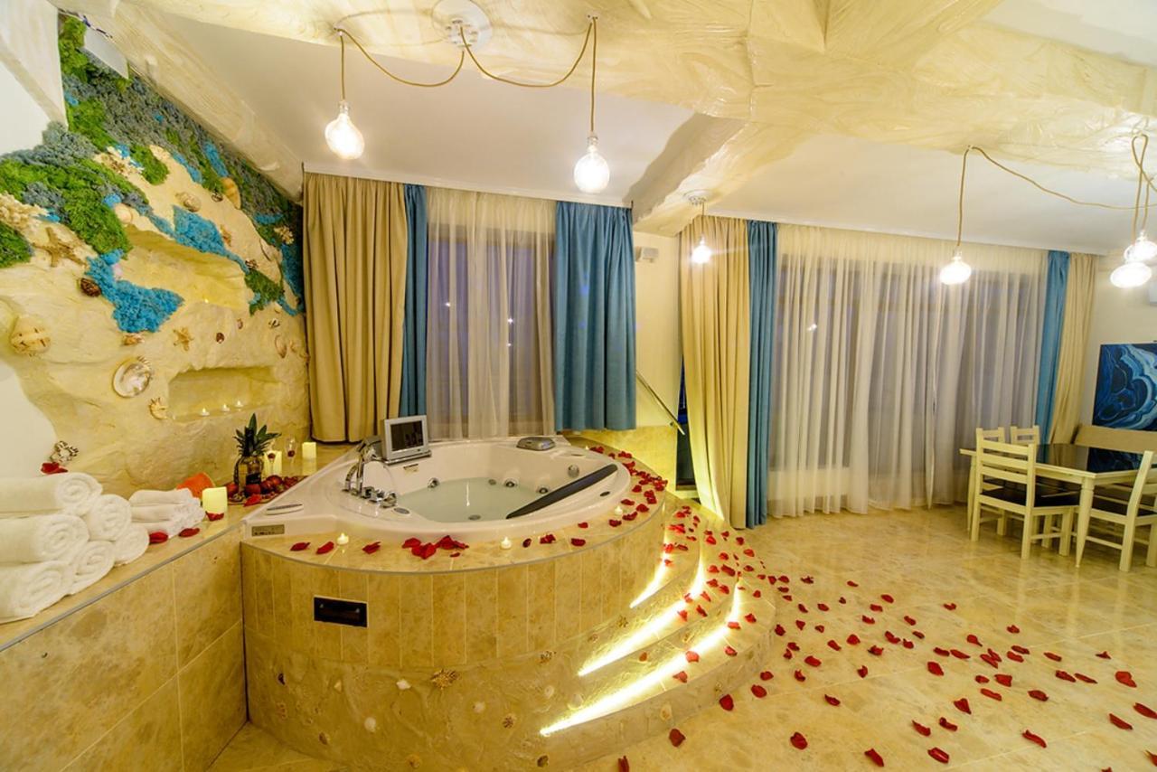 Apartment On Grecheskaya 5 โอเดสซา ภายนอก รูปภาพ