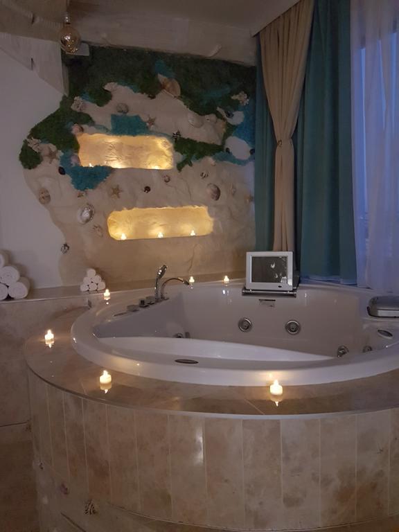 Apartment On Grecheskaya 5 โอเดสซา ภายนอก รูปภาพ