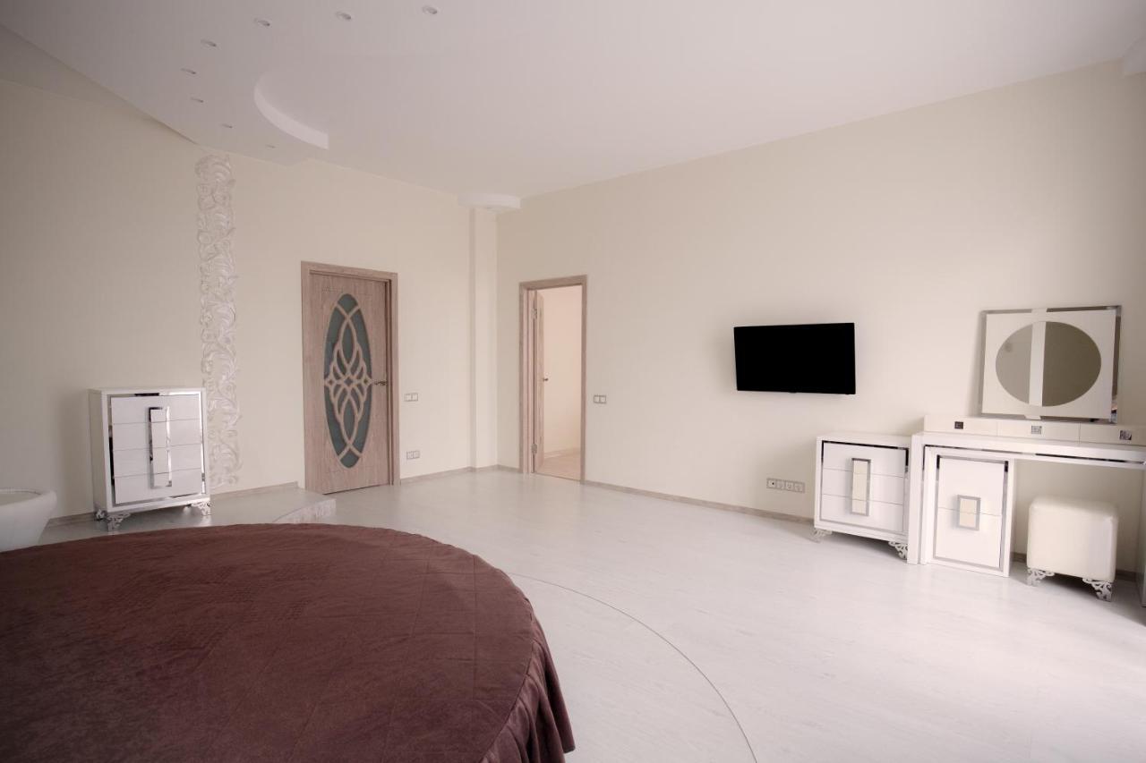Apartment On Grecheskaya 5 โอเดสซา ภายนอก รูปภาพ